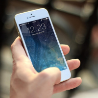 Màn hình iPhone 12